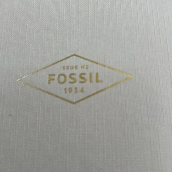 NIB! Fossil pomegranate Pink and Brown Leather wristlet. - Picture 3 of 10